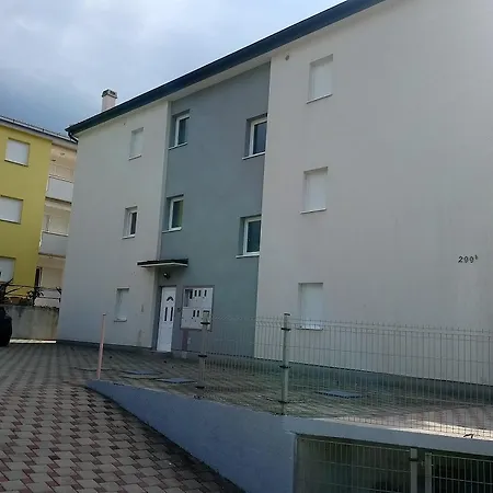 Miletic Apartment